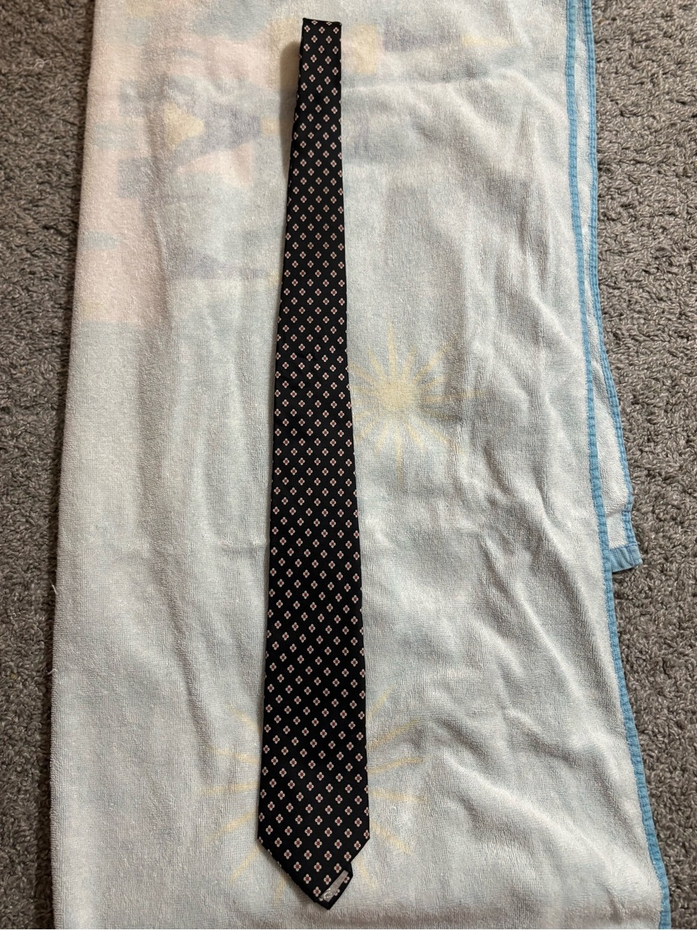 Christian Dior 100% silk navy Tie with floral accents